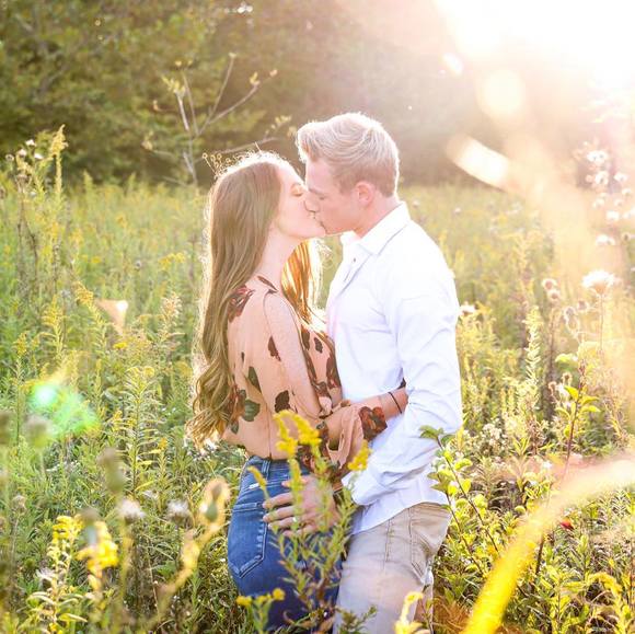 Meet your Posher, Makayla - Picture 1 of 1